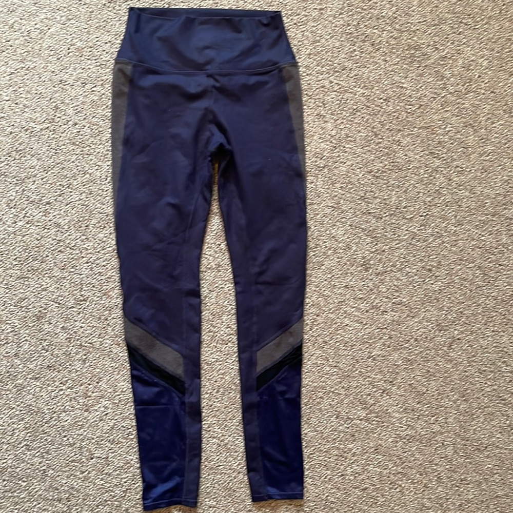 Alo Yoga pants